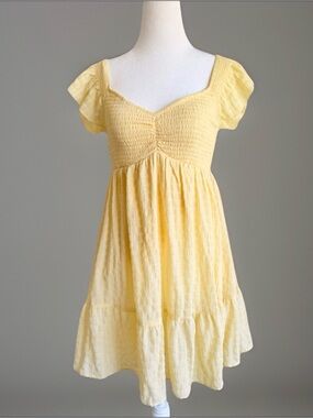 🌻 Yellow Smocked Babydoll Sundress Size M Cottagecore Ruffle Sleeve